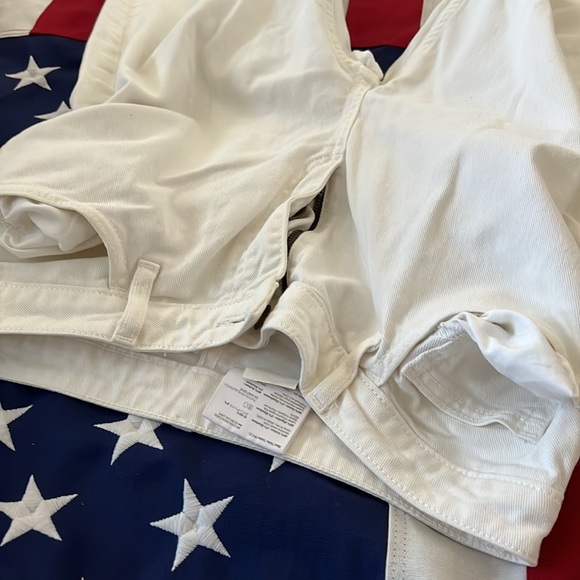 White jeans - Picture 10 of 16